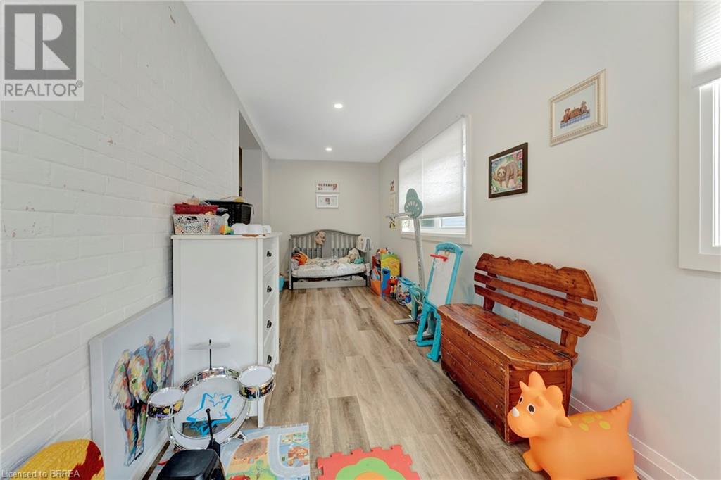 157 Terrace Hill Street, Brantford, Ontario  N3R 1G5 - Photo 35 - 40646132