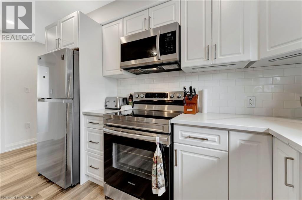 157 Terrace Hill Street, Brantford, Ontario  N3R 1G5 - Photo 19 - 40646132