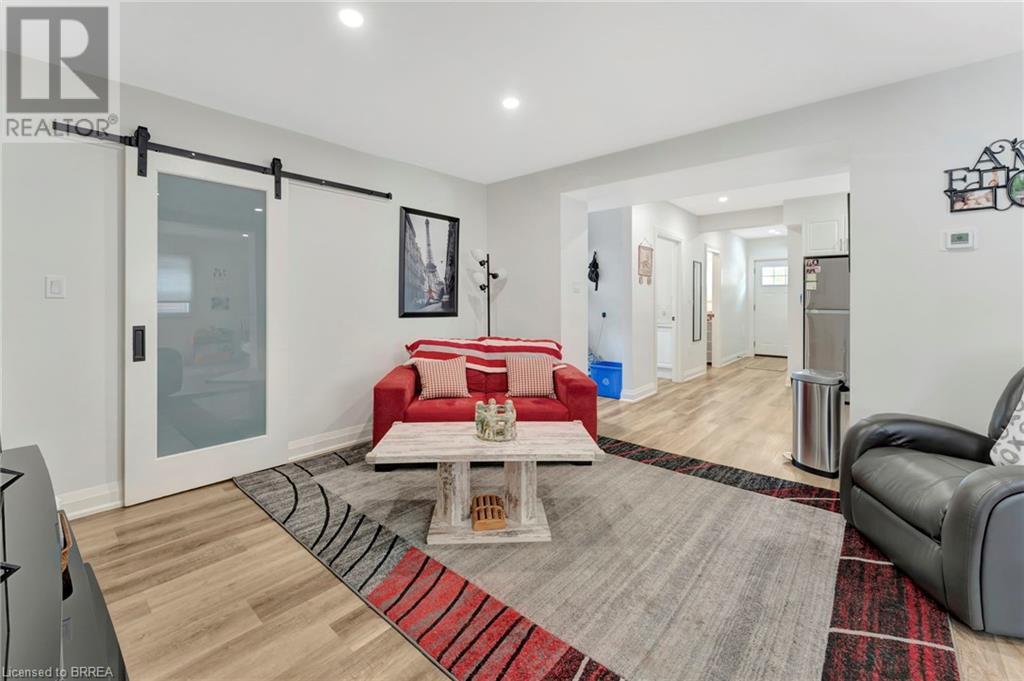 157 Terrace Hill Street, Brantford, Ontario  N3R 1G5 - Photo 33 - 40646132