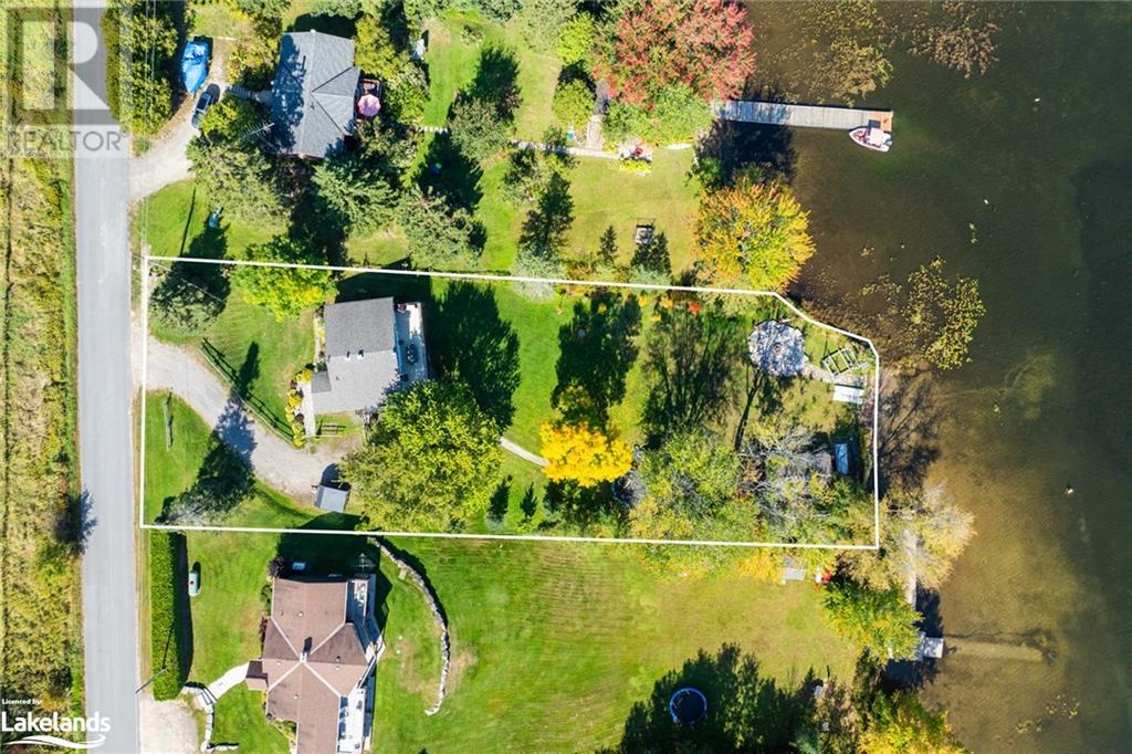 1111 MAPLEHURST Drive The Janssen Group