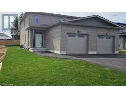 18 PEACHLEAF Lane, waterford, Ontario