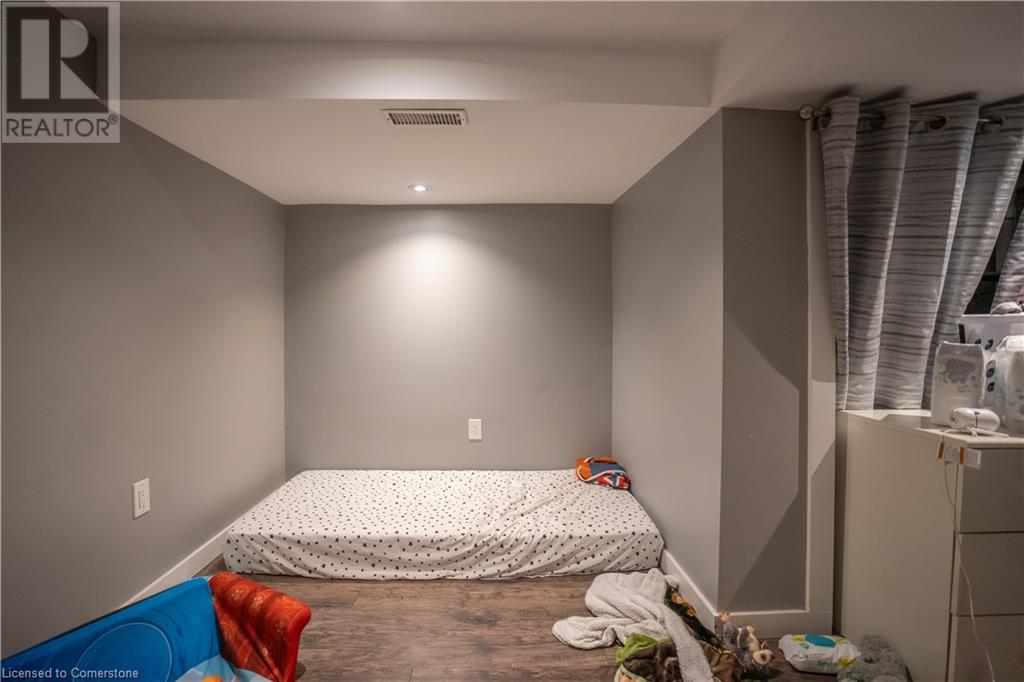 163 Emerald Street N, Hamilton, Ontario L8L 5K9 - Photo 12 - 40652127