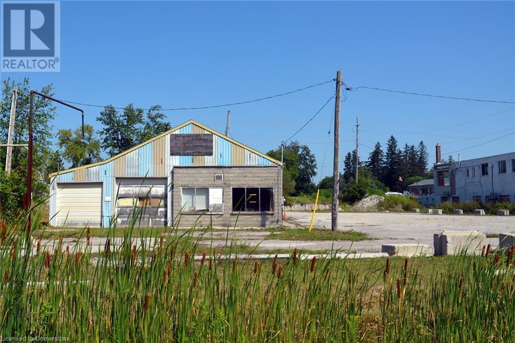458 QUEENSWAY Highway W, Simcoe, Ontario
