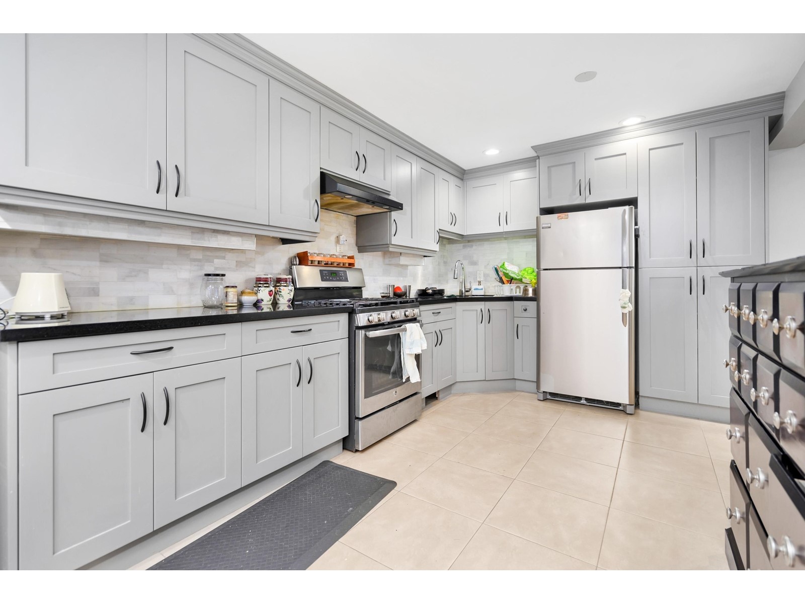 13851 115 Avenue, Surrey, British Columbia  V3R 5Y3 - Photo 17 - R2929416