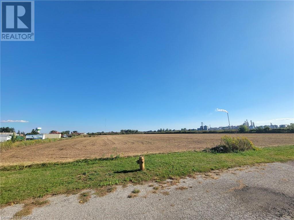 450 Riverview Drive, Chatham-Kent, Ontario  N7M 6B8 - Photo 4 - 40651793