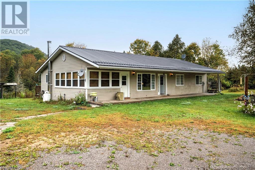 1968 Matawatchan Road, North Frontenac, Ontario  K0J 2R0 - Photo 9 - 40650037
