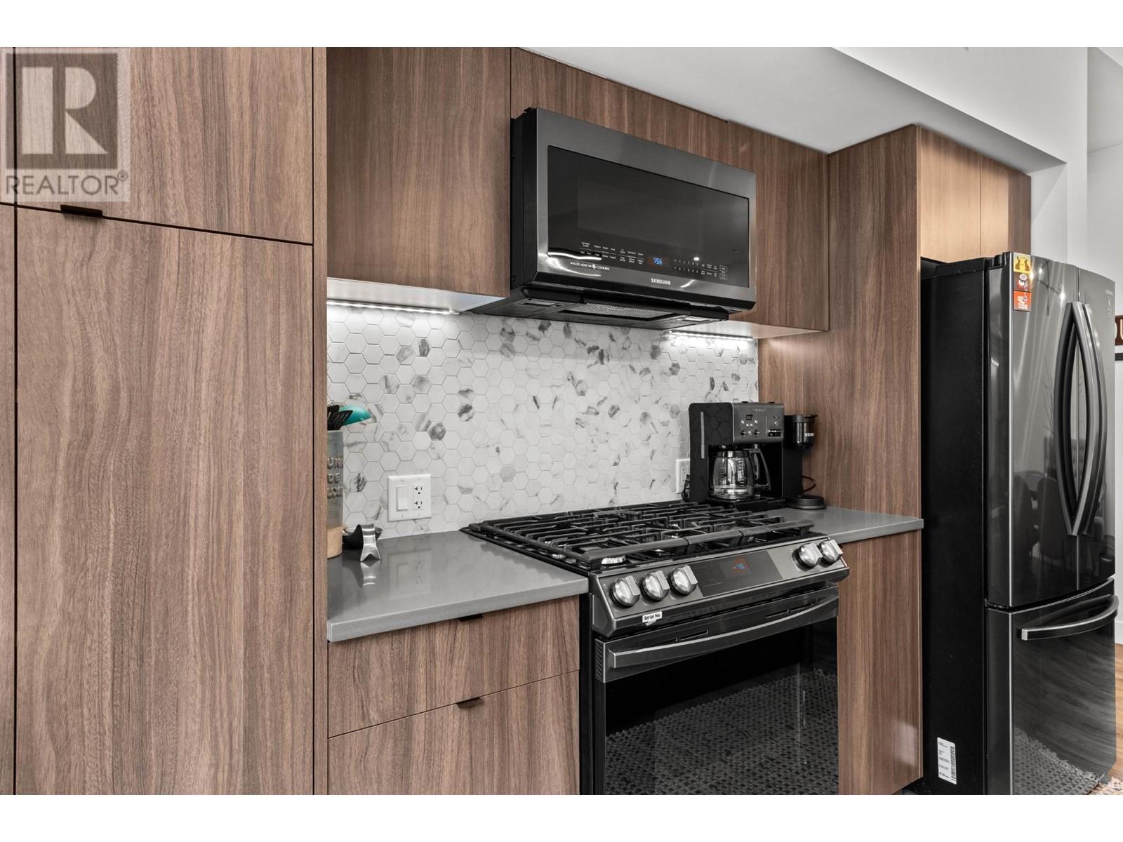 201-1130 Sun Peaks Rd, Sun Peaks, British Columbia  V0E 5N0 - Photo 3 - 181111