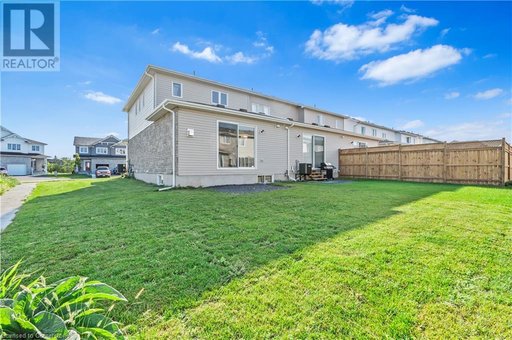 353 Buckthorn Drive Drive, Kingston, Ontario  K7P 0S1 - Photo 4 - 40641968