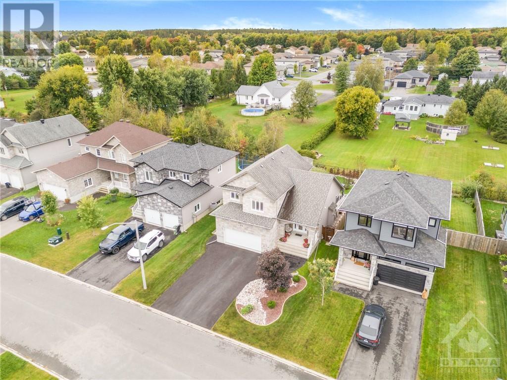 28 Yanik Street, Limoges, Ontario  K0A 2M0 - Photo 3 - 1413376