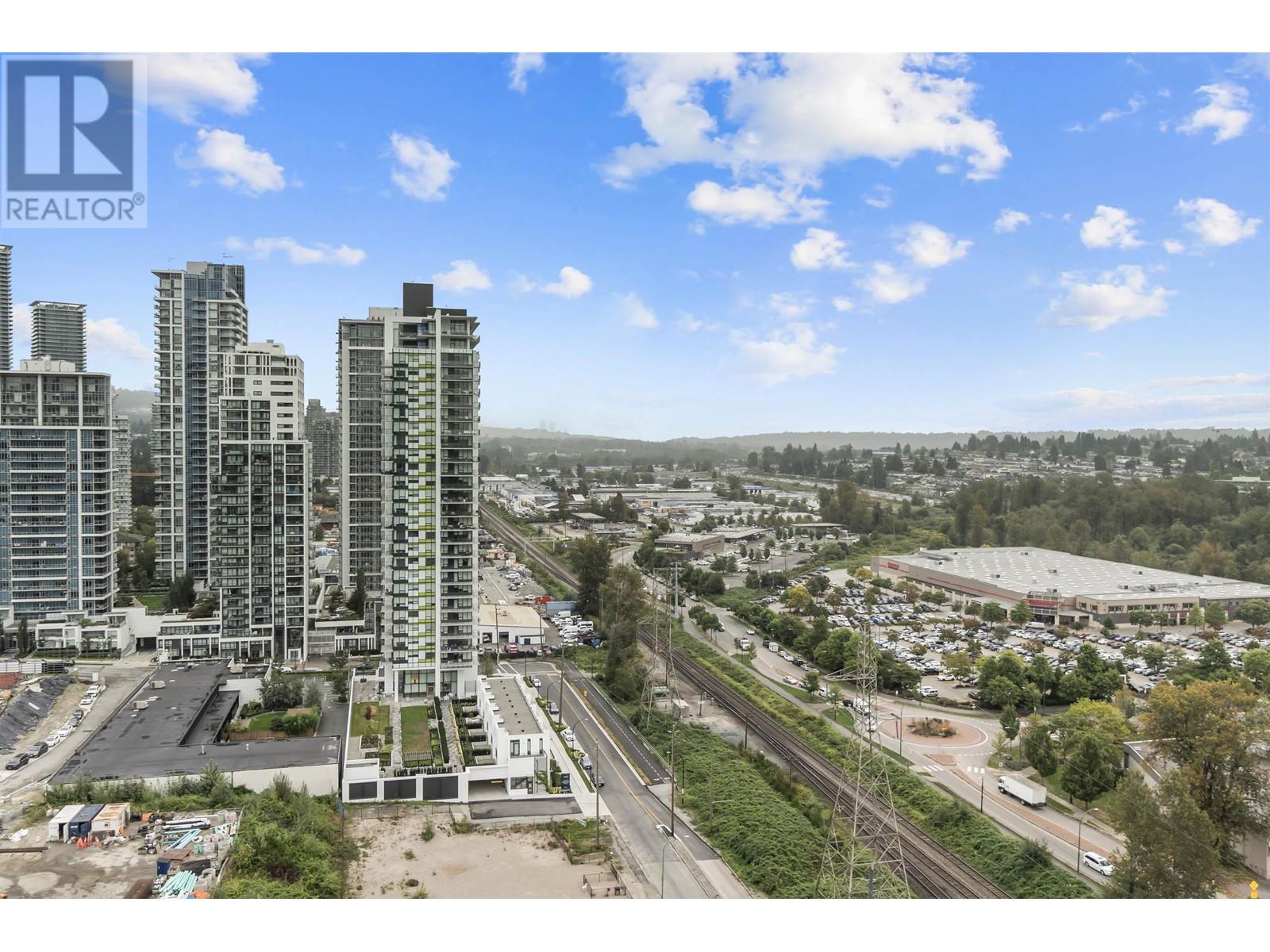 Listing Picture 12 of 27 : 1903 4433 ALASKA STREET, Burnaby / 本拿比 - 魯藝地產 Yvonne Lu Group - MLS Medallion Club Member