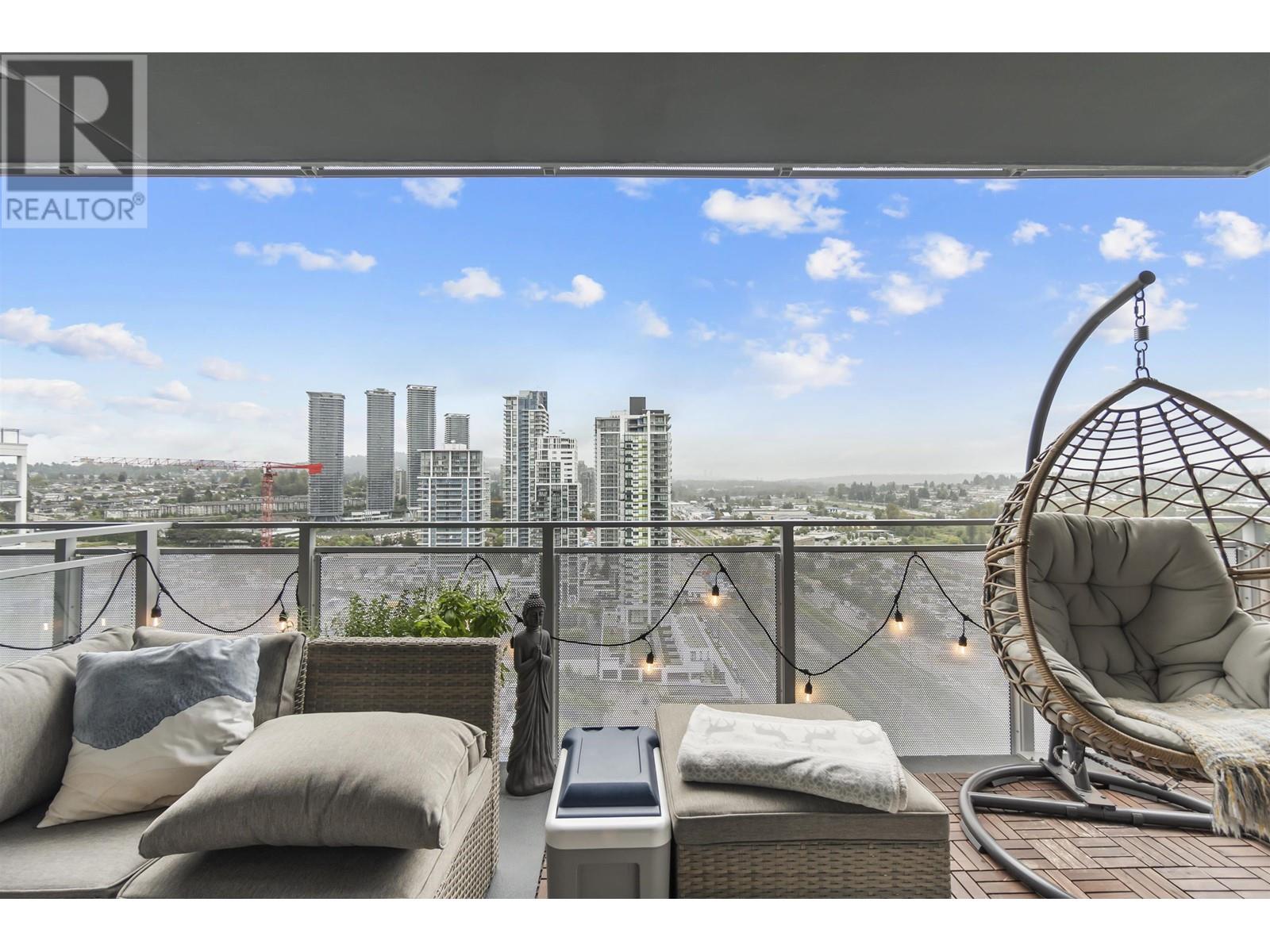 Listing Picture 10 of 27 : 1903 4433 ALASKA STREET, Burnaby / 本拿比 - 魯藝地產 Yvonne Lu Group - MLS Medallion Club Member