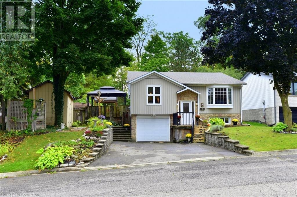 4 Joya Place, Dundas, Ontario  L9H 6N5 - Photo 2 - 40652160