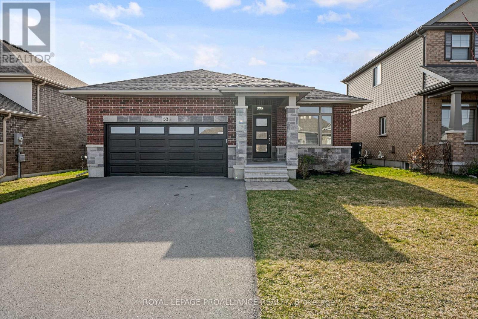 53 Stonecrest Boulevard, Quinte West, Ontario  K8R 0A5 - Photo 2 - X9367468