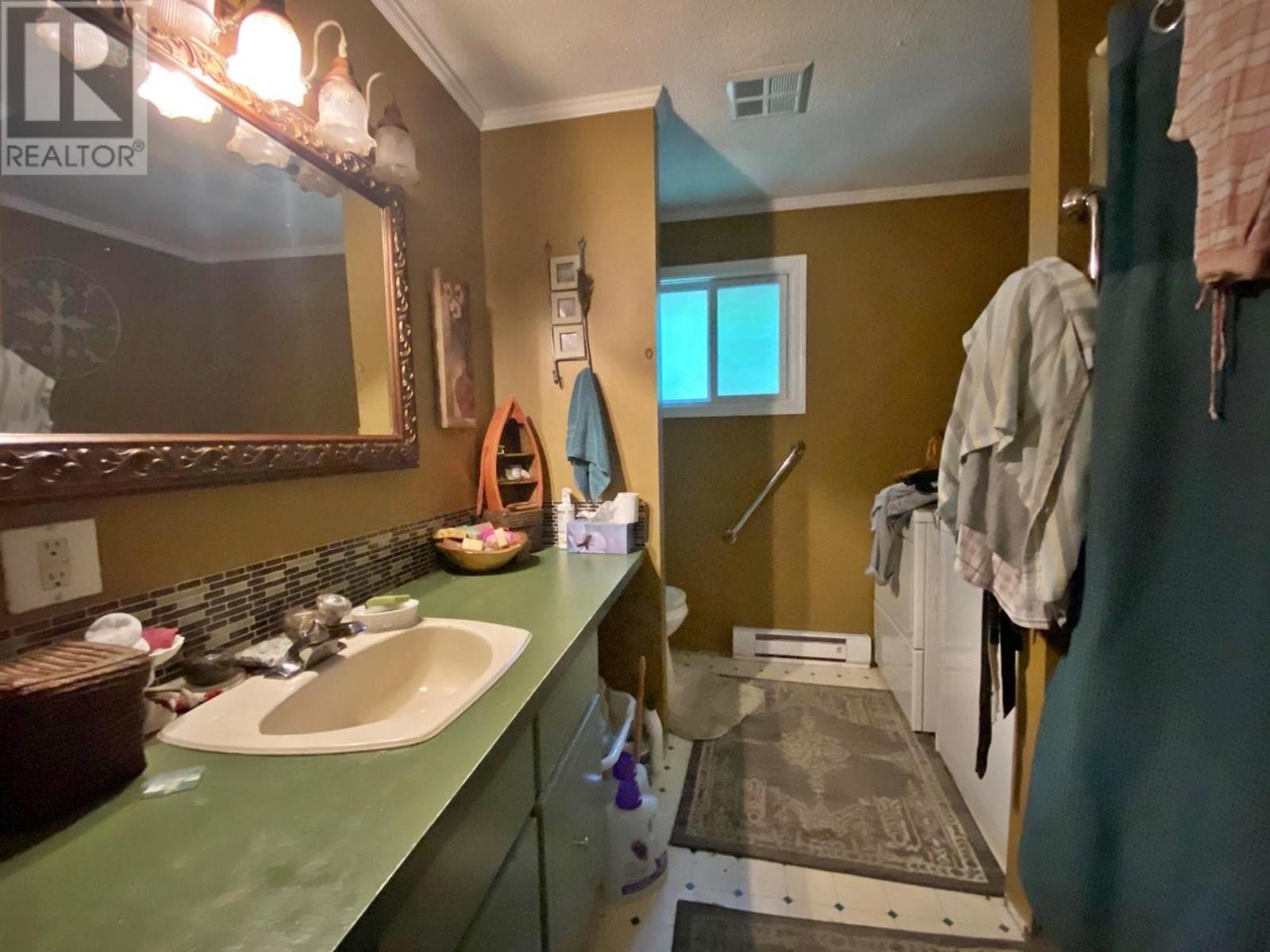 324 Dunlevy Road, Clearwater, British Columbia  V0E 1N2 - Photo 11 - 181112