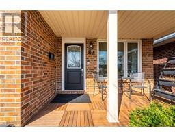 84 SANDRA Crescent, grimsby, Ontario