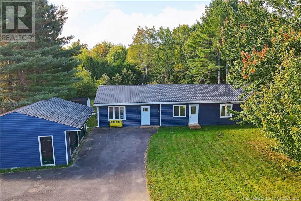 <h3>$299,900</h3><p>484 102 Route, Burton, New Brunswick</p>