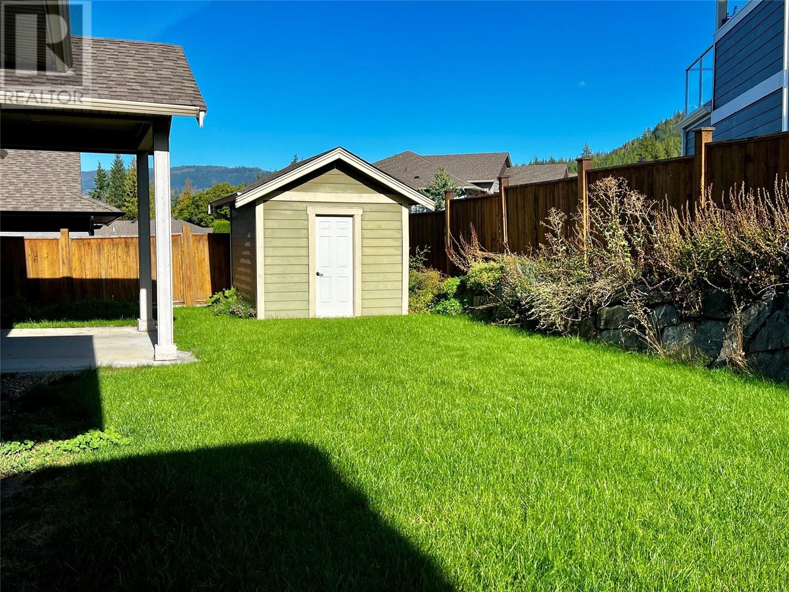 1240 23 Avenue Sw, Salmon Arm, British Columbia  V1E 0A9 - Photo 32 - 10324959