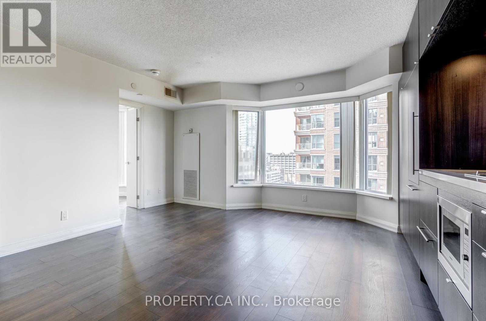 1514 - 155 Yorkville Avenue, Toronto, Ontario  M5R 0B4 - Photo 6 - C9367237