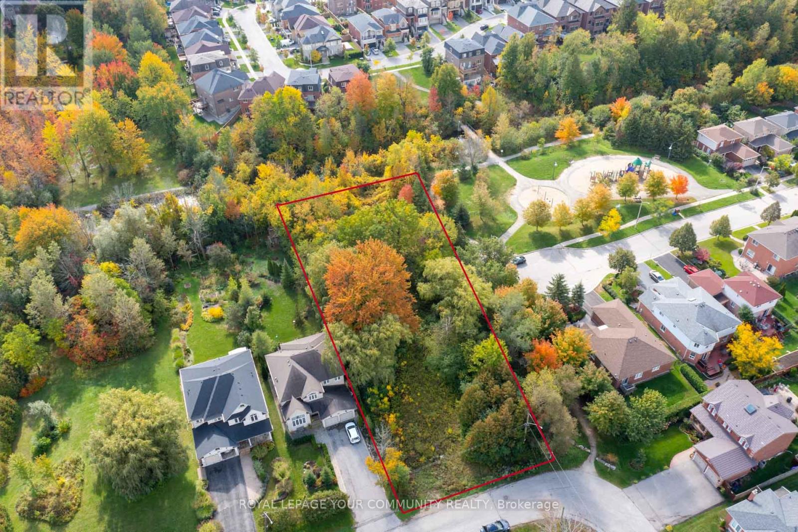 33 SYLVAN CRESCENT, Richmond Hill, Ontario
