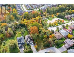 33 SYLVAN CRESCENT, Richmond Hill, Ontario