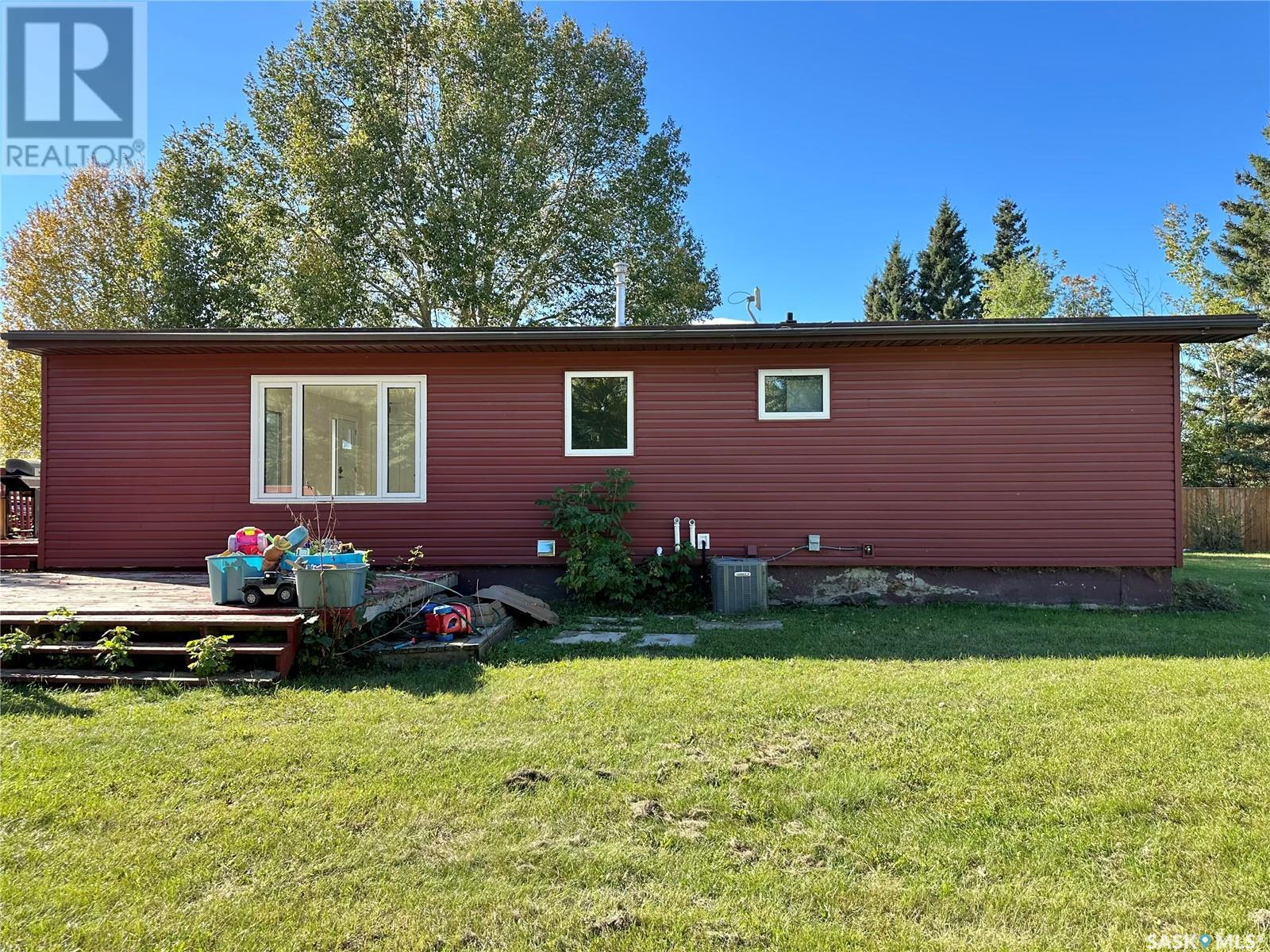 717 Second Street S, Leask, Saskatchewan  S0M 1J0 - Photo 41 - SK984565