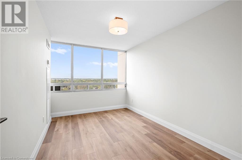 2175 Marine Drive Unit# 1501, Oakville, Ontario  L6L 5L5 - Photo 22 - 40653227