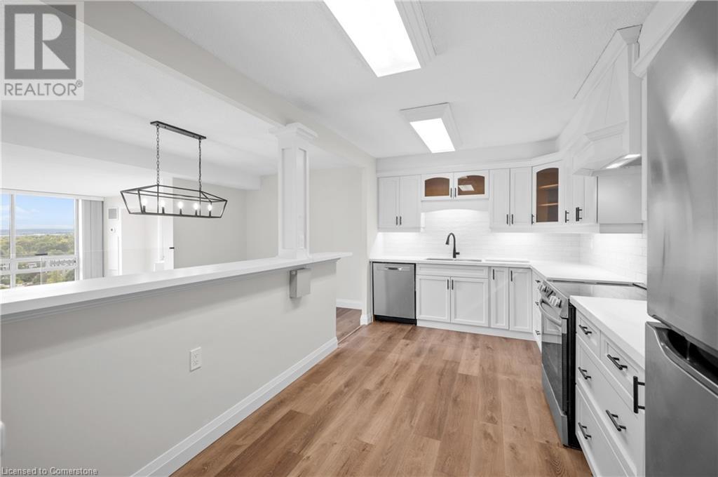 2175 Marine Drive Unit# 1501, Oakville, Ontario  L6L 5L5 - Photo 9 - 40653227