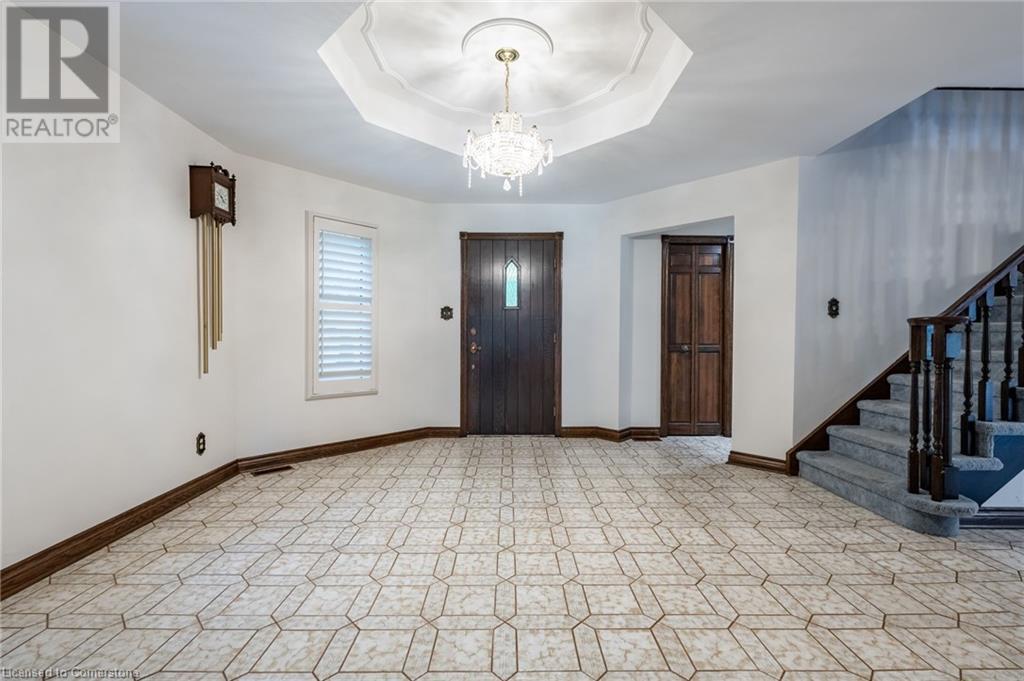 7072 Mcmillan Drive, Niagara Falls, Ontario  L2G 2N4 - Photo 10 - XH4206211