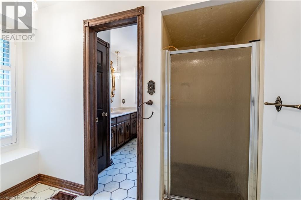 7072 Mcmillan Drive, Niagara Falls, Ontario  L2G 2N4 - Photo 38 - XH4206211