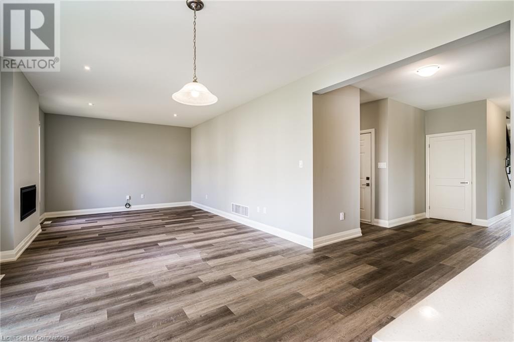 219 Klein Circle, Hamilton, Ontario  L9G 3K9 - Photo 26 - 40653318