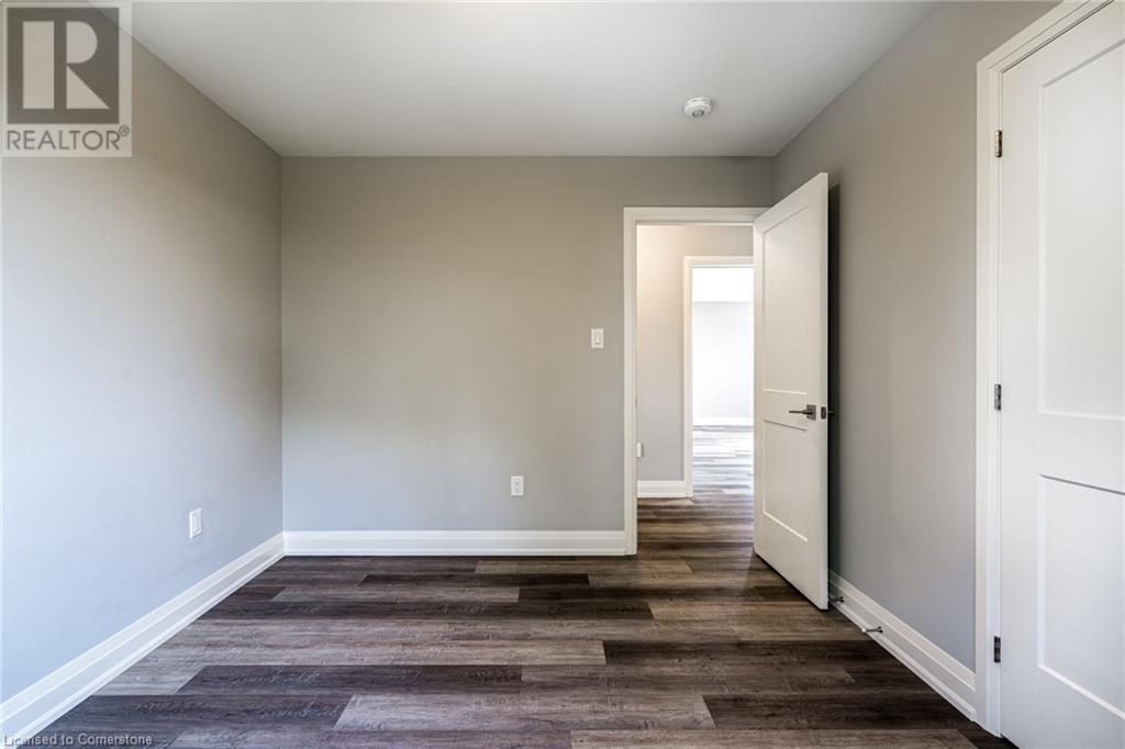 219 Klein Circle, Hamilton, Ontario  L9G 3K9 - Photo 36 - 40653318