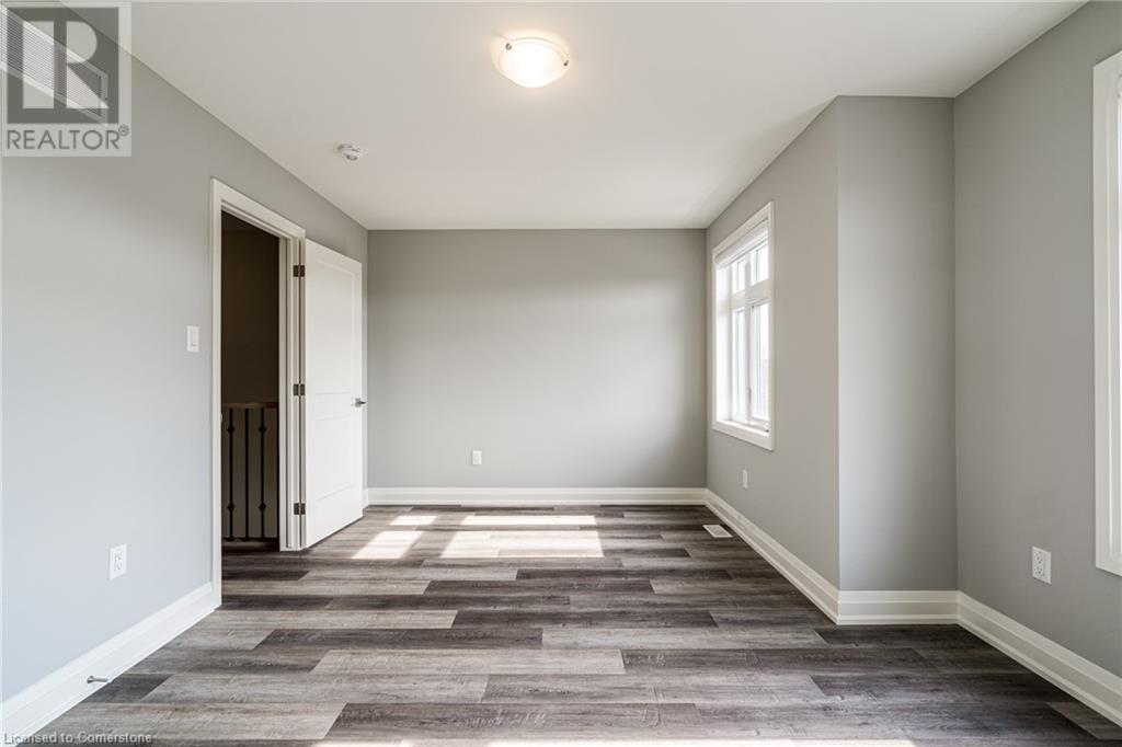 219 Klein Circle, Hamilton, Ontario  L9G 3K9 - Photo 38 - 40653318