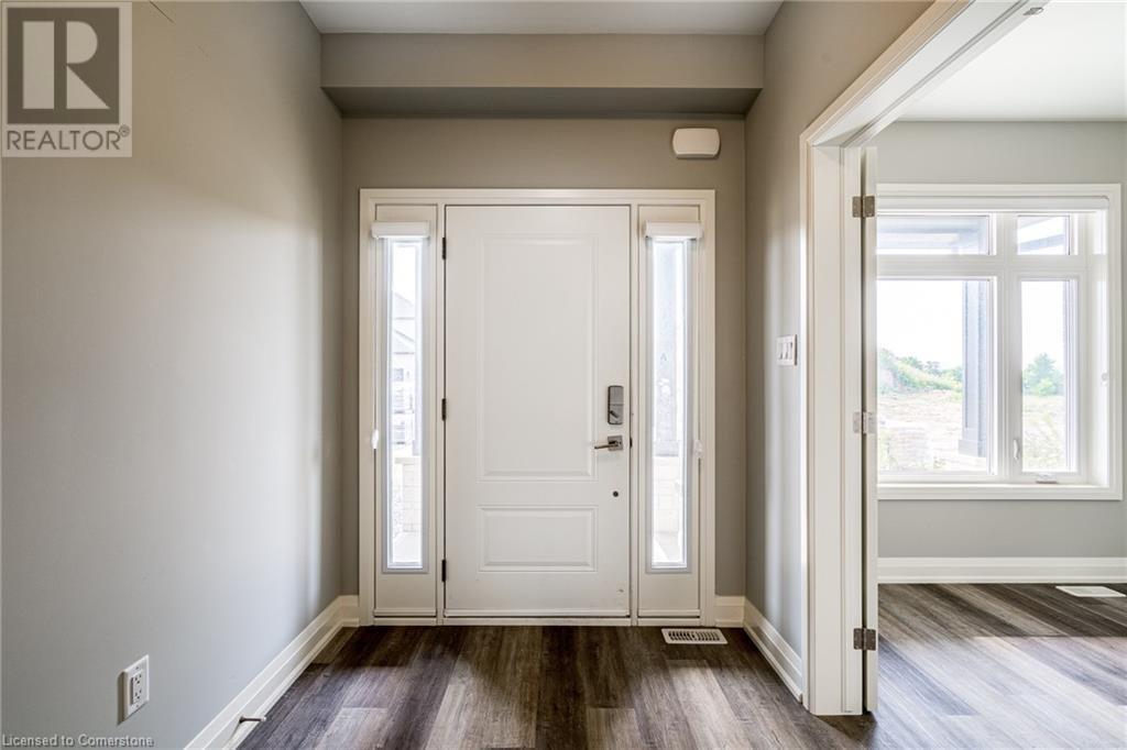 219 Klein Circle, Hamilton, Ontario  L9G 3K9 - Photo 4 - 40653318