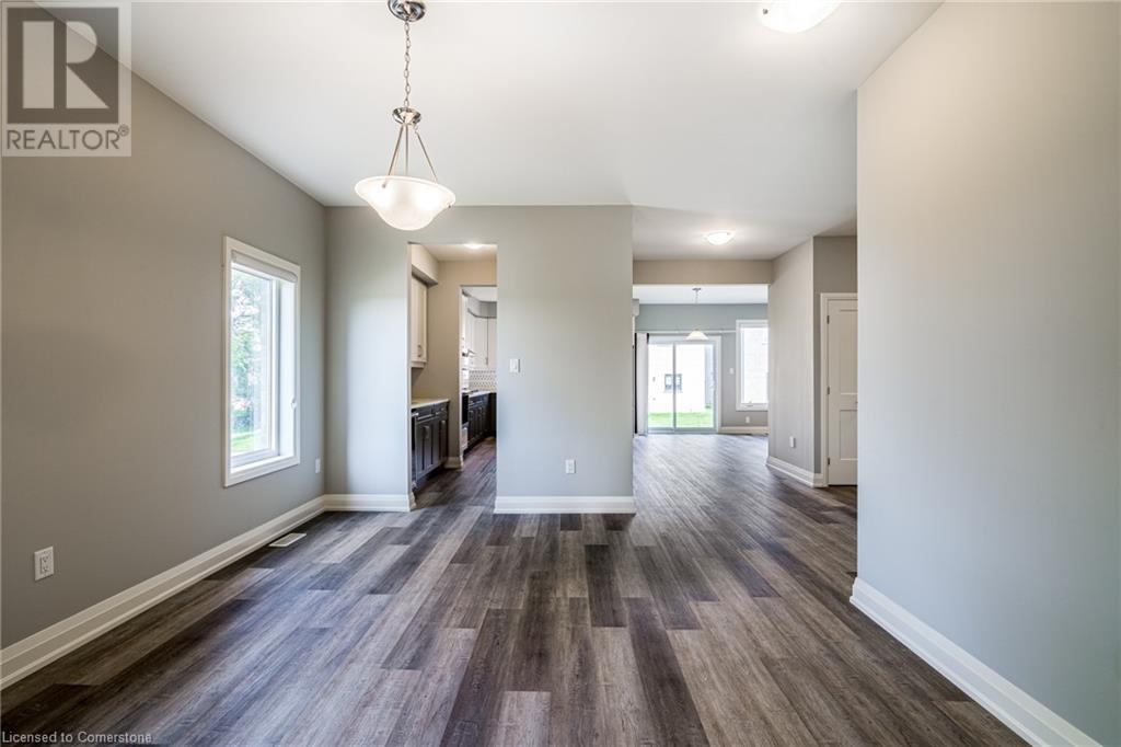 219 Klein Circle, Hamilton, Ontario  L9G 3K9 - Photo 8 - 40653318