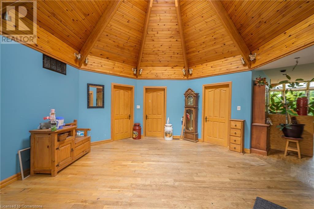 1218 Highway 8, Stoney Creek, Ontario L8E 5K2 - Photo 3 - 40651773