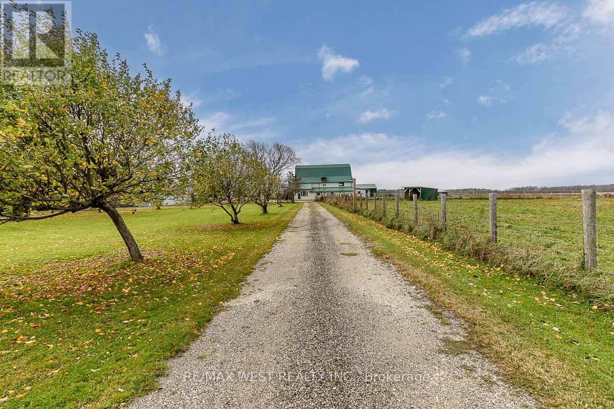 7941 Highway 26, Clearview, Ontario  L0M 1S0 - Photo 3 - S9307697