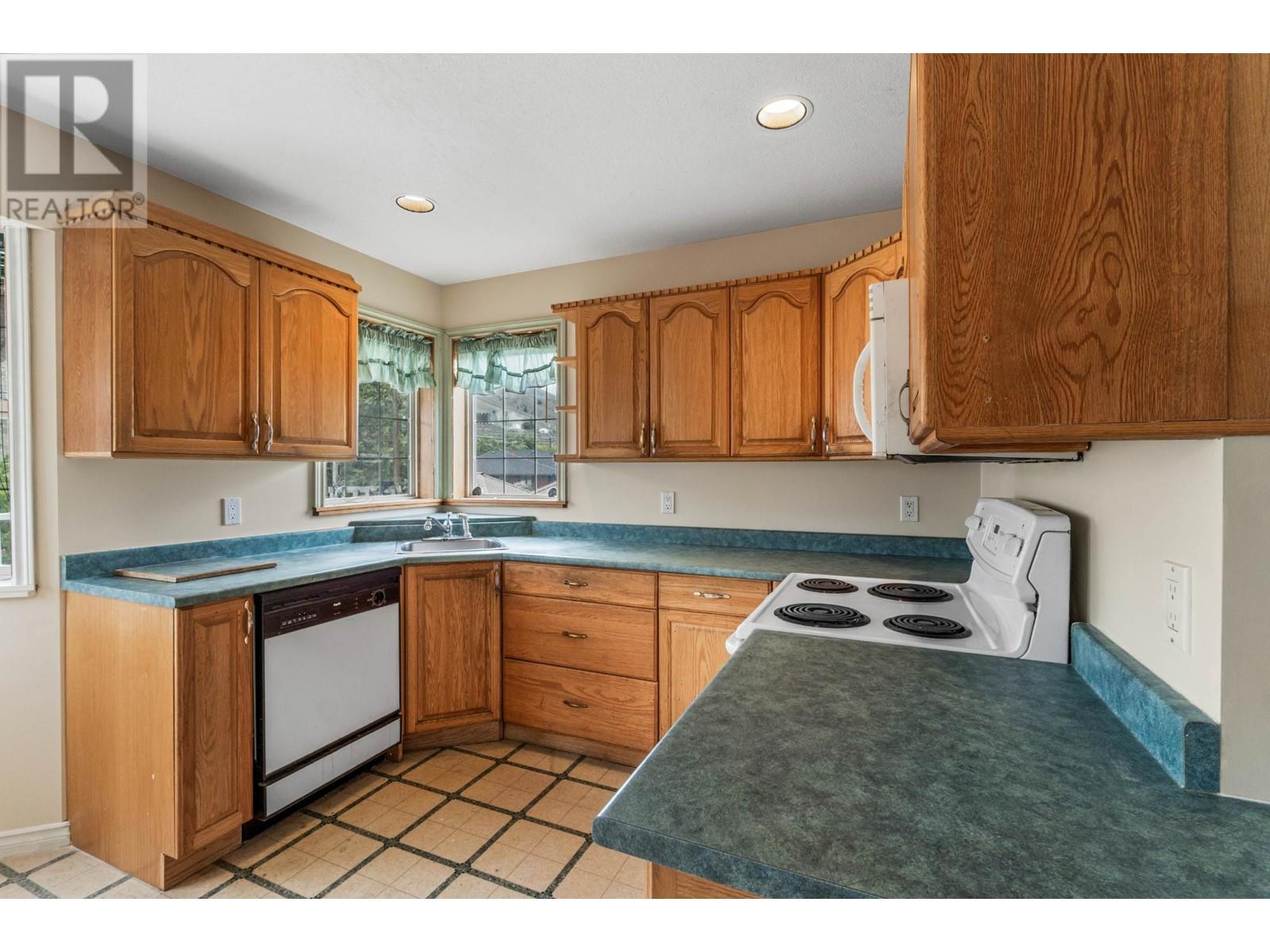 506 Brink Street, Ashcroft, British Columbia  V0K 1A0 - Photo 8 - 181113