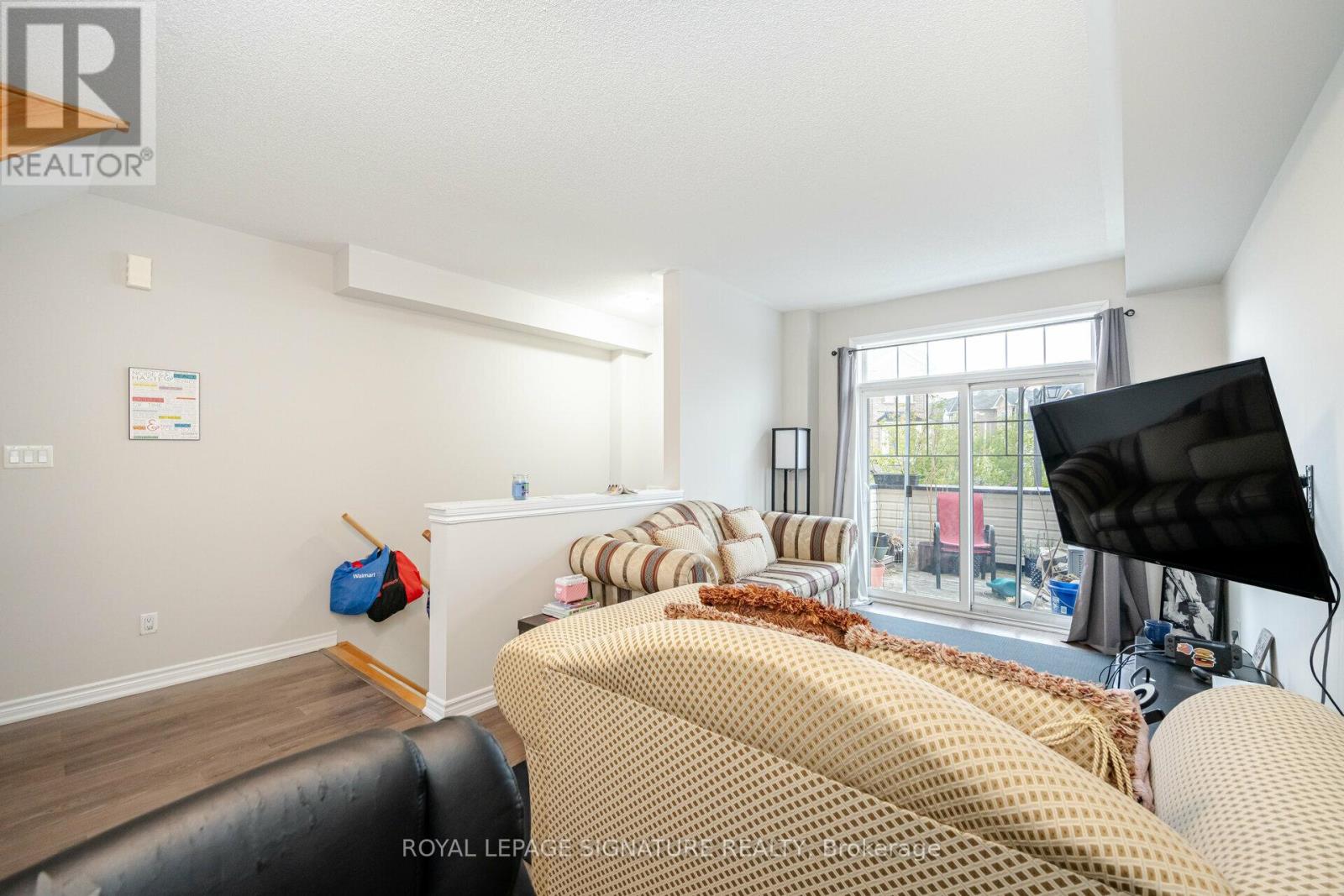 50 Magdalene Crescent, Brampton (Heart Lake East), Ontario  L6Z 0G8 - Photo 7 - W9352097