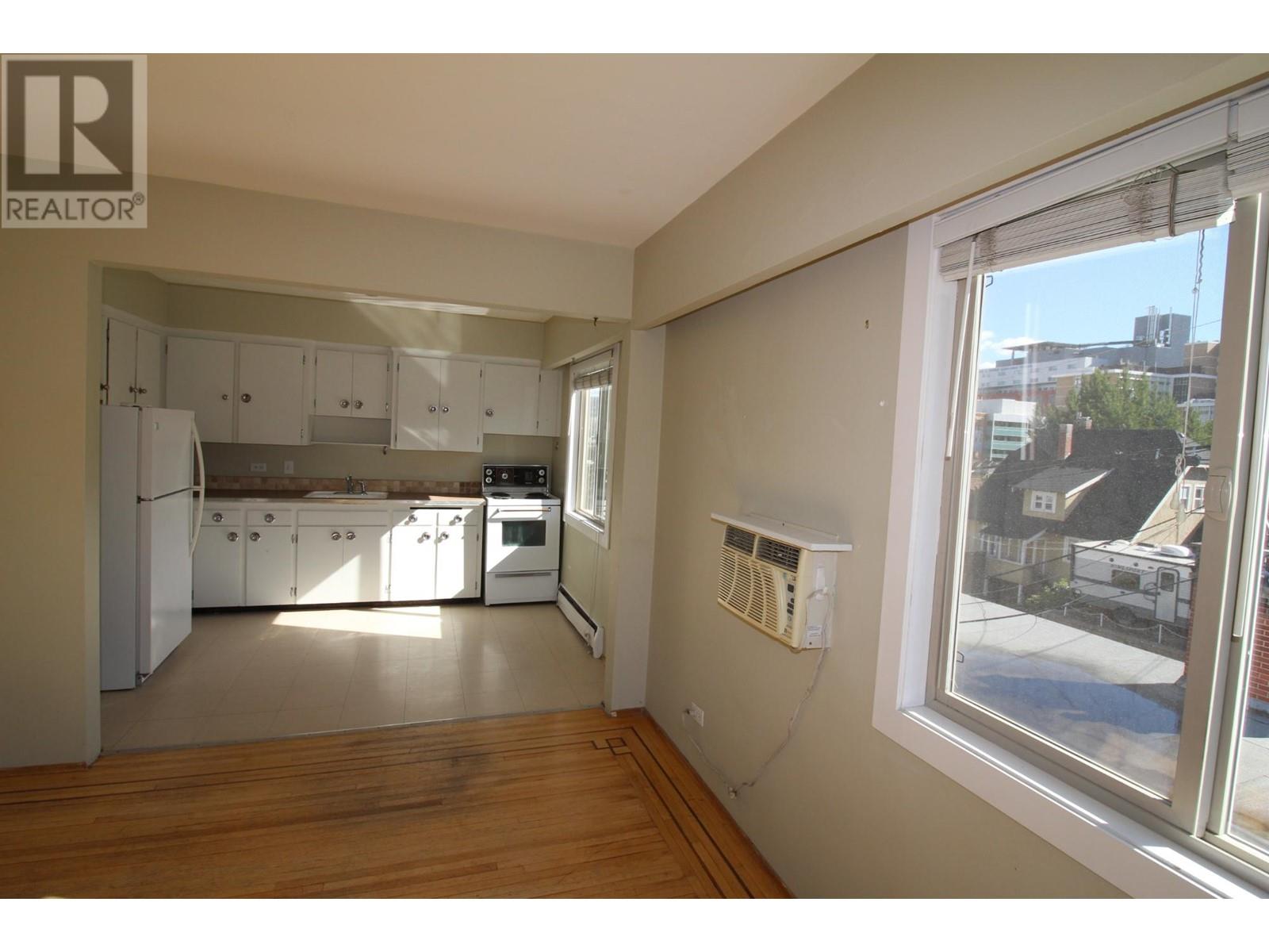 533 2nd Ave, Kamloops, British Columbia   - Photo 12 - 181116