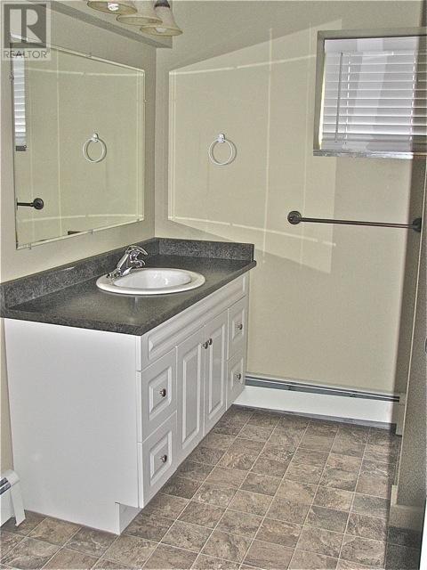 533 2nd Ave, Kamloops, British Columbia   - Photo 8 - 181116