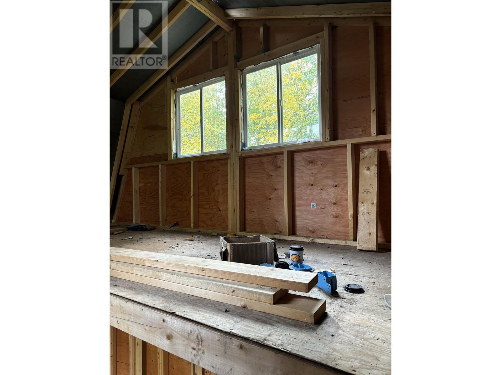 245 Ash Street, Fort St. James, British Columbia  V0J 1P0 - Photo 7 - R2922853