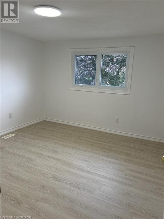 16 Courtland Avenue Unit# Upper, Hamilton, Ontario L9C 5Z2 - Photo 11 - 40653187