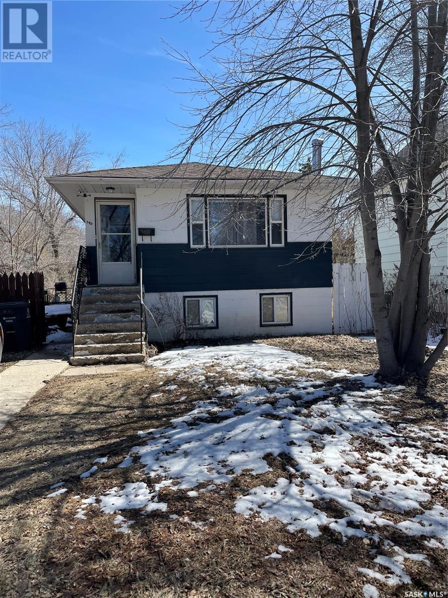 340 U Avenue S, Saskatoon, Saskatchewan  S7M 3C2 - Photo 1 - SK984638