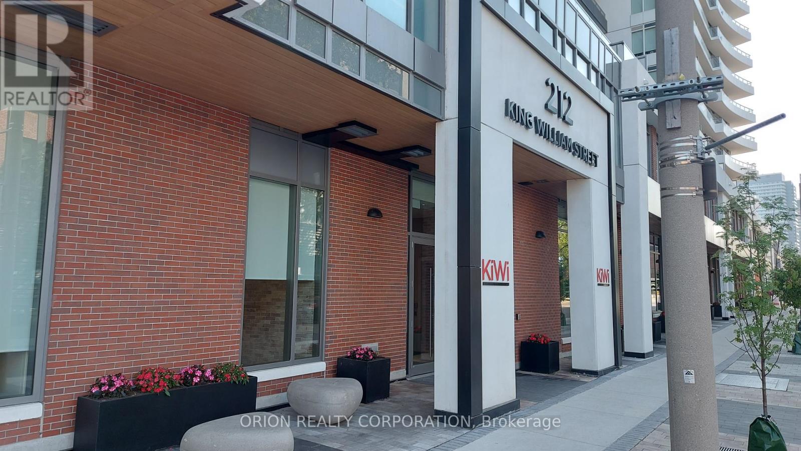 601 - 212 King William Street, Hamilton, Ontario  L8R 0A7 - Photo 1 - X9367481