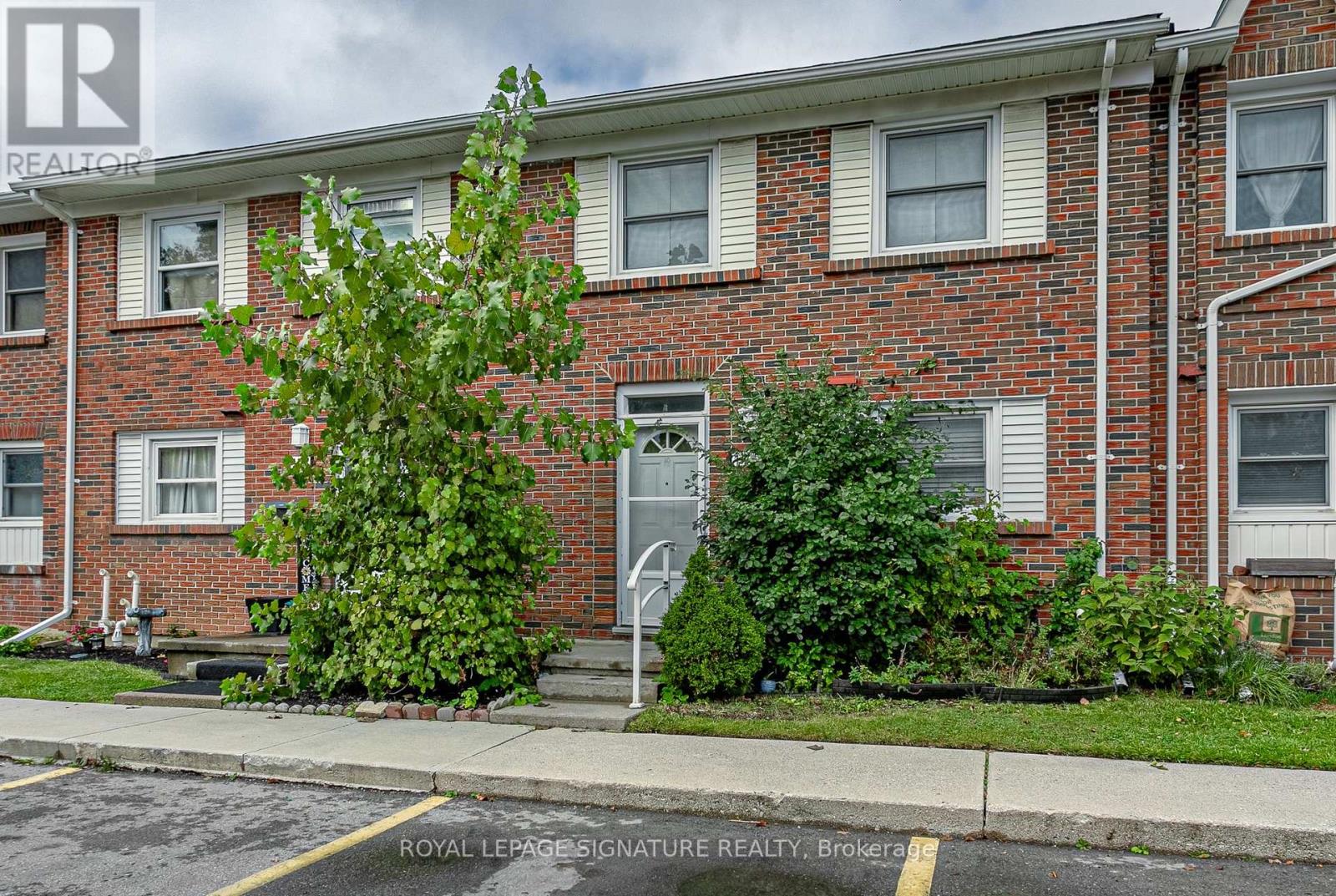 1128 Southdale Road E, London, Ontario  N6E 1V7 - Photo 2 - X9367306