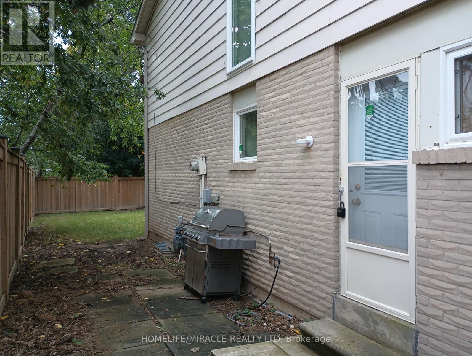 3491 Woodhurst Crescent, Mississauga (Erin Mills), Ontario  L5L 1N3 - Photo 31 - W9366803