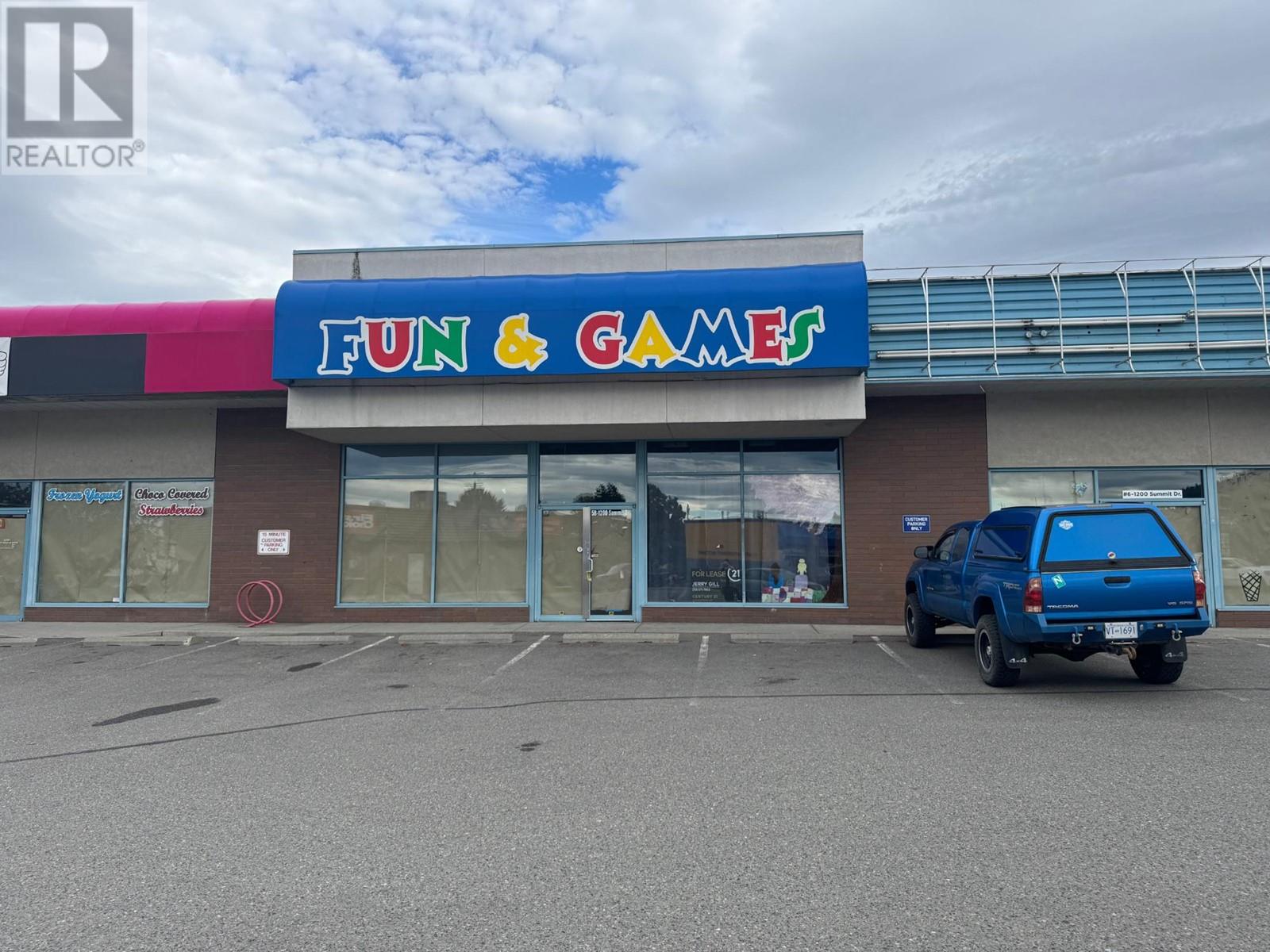 5b & 6-1200 Summit Drive, Kamloops, British Columbia   - Photo 3 - 181119