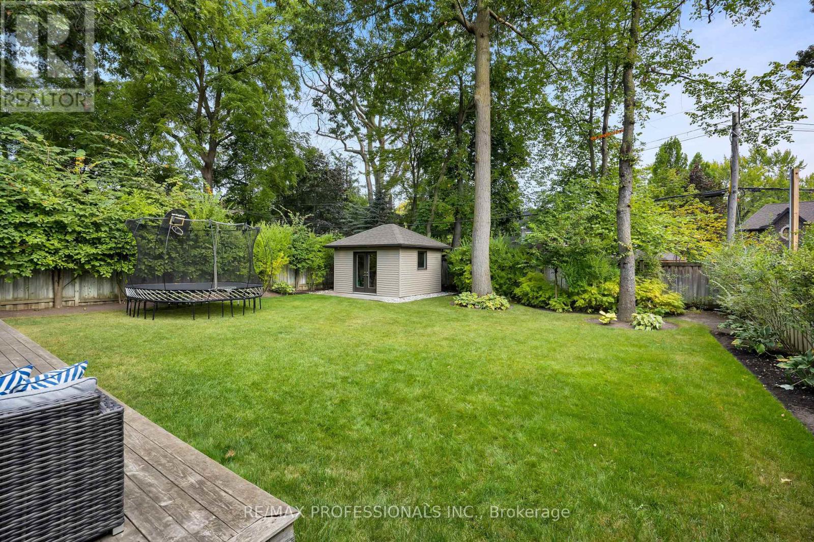 25 Herne Hill, Toronto, Ontario  M9A 2W9 - Photo 20 - W9367530