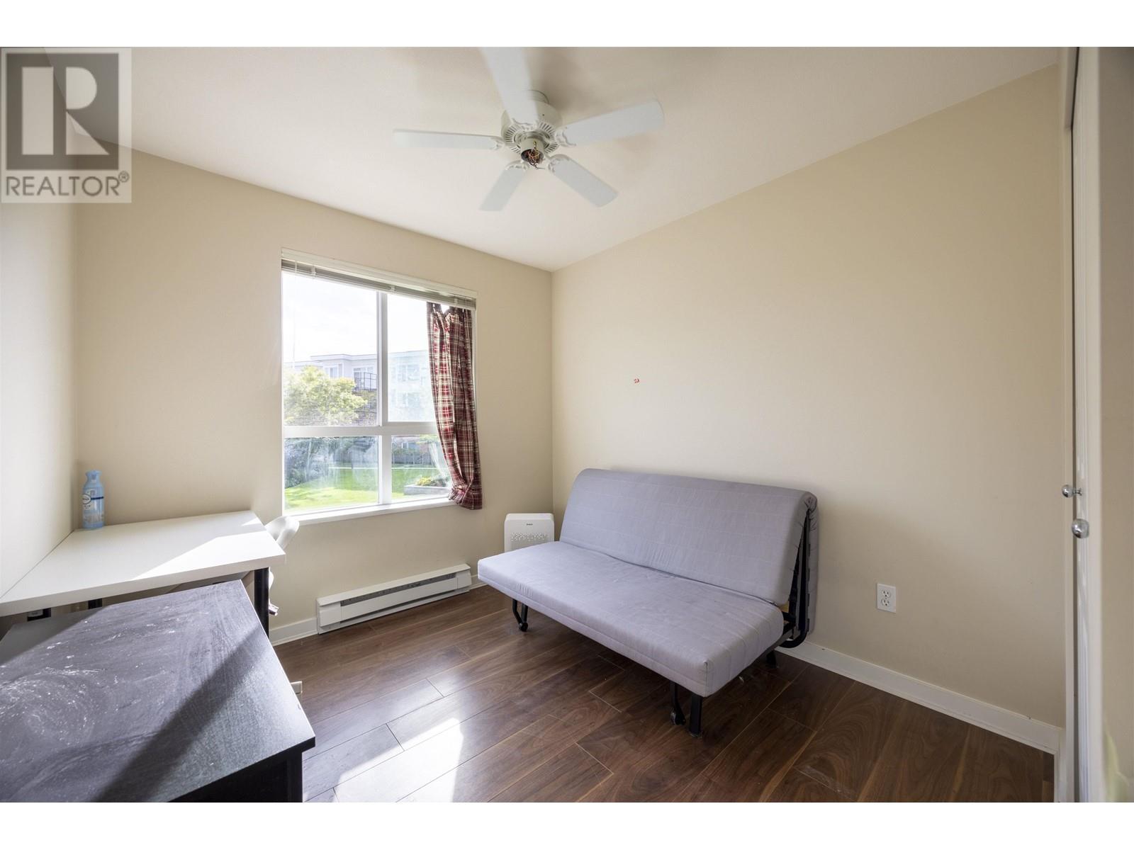 Listing Picture 9 of 18 : 211 9500 ODLIN ROAD, Richmond / 烈治文 - 魯藝地產 Yvonne Lu Group - MLS Medallion Club Member