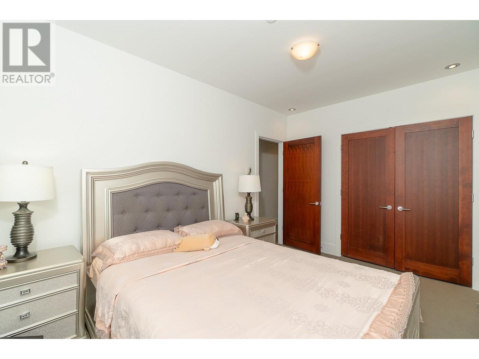 Listing Picture 25 of 32 : 5918 CHANCELLOR BOULEVARD, Vancouver / 溫哥華 - 魯藝地產 Yvonne Lu Group - MLS Medallion Club Member